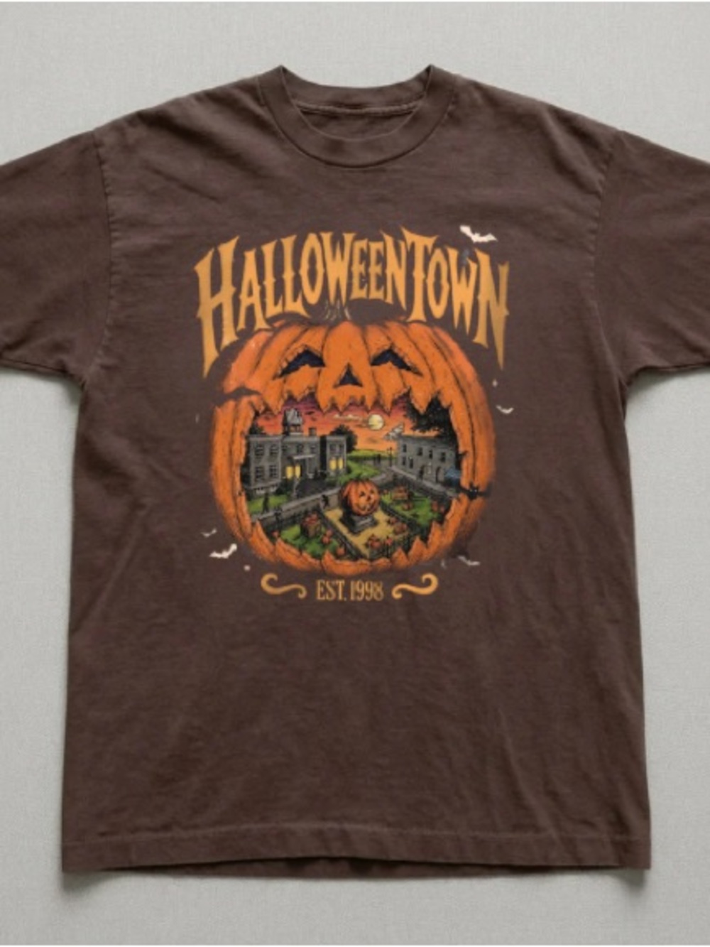 Halloweentown Town Square Jack O' Lantern Est 1998 Movie Vintage T-Shirt
